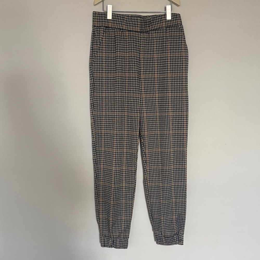 Women's Checkered Joggers - Black and Tan